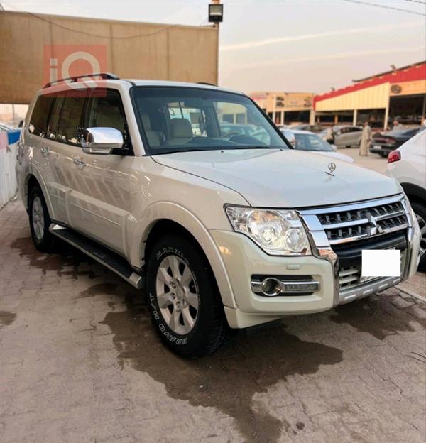 میتسوبیشی پاجیرۆ 2009  بۆ فرۆشتن لە عێراق - نەجەف